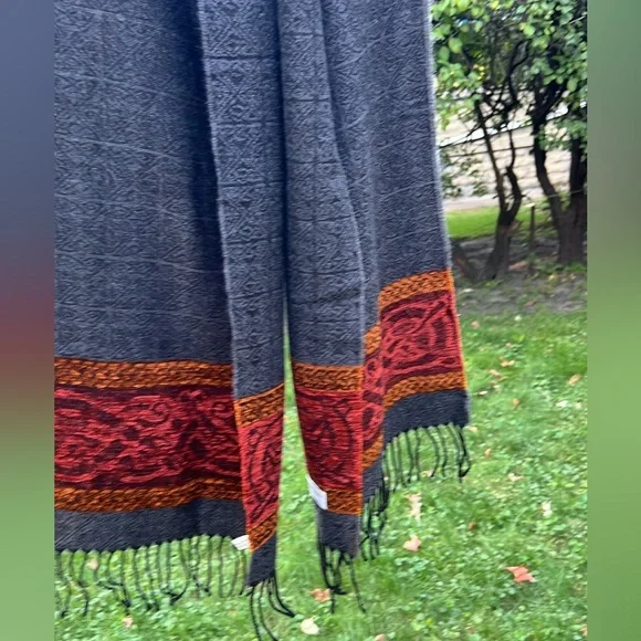 🐑 🇮🇪Unisex Charcoal/Red/Orange Woven Scarf Wool Blend Fringed Scarf 15”W x 63”L - Picture 14 of 17